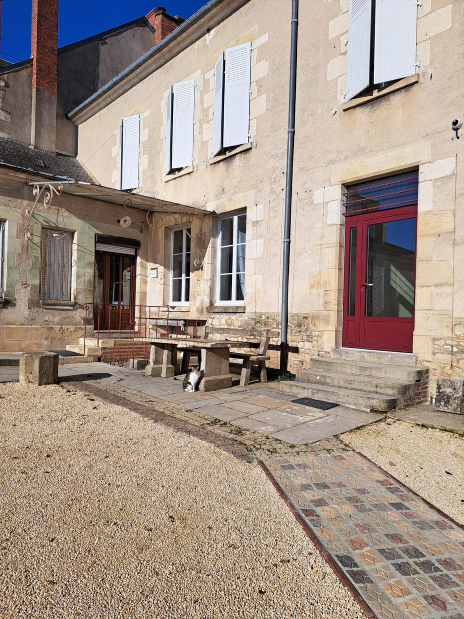Au P'Tit Gueul'Ton Bed & Breakfast Les Aix-d'Angillon Exterior photo